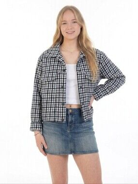 Sadie & Sage Cropped Plaid Shacket Blue White Size Small